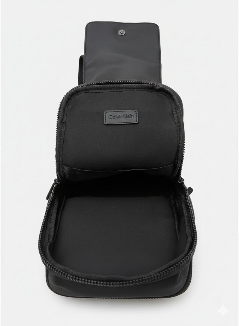 Calvin Klein Jeans Calvin Klein Modern Sling Bag - Onyx Black - Image 5